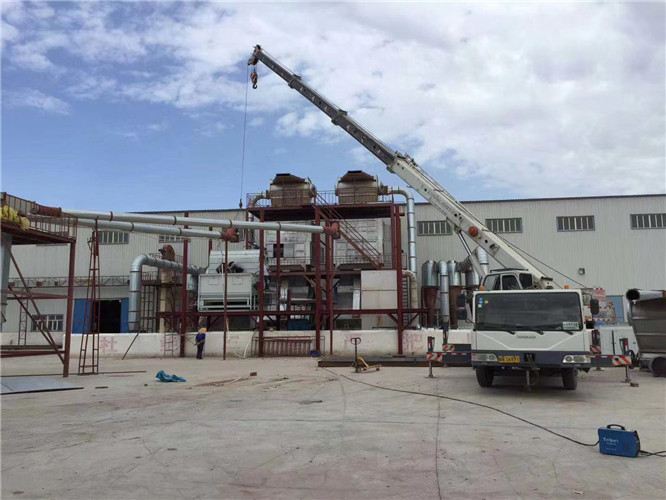 新昌县“手脚齐动”—— 吊车的 “协同作业” 技术