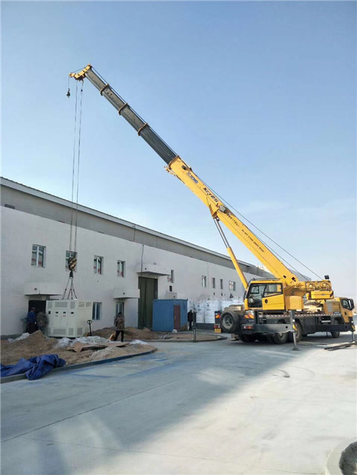 新昌县“超载就喊停”—— 吊车的 “重量保镖” 技术